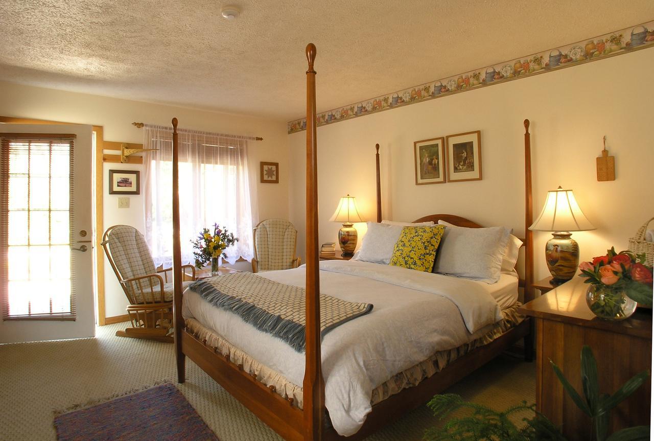 Swiss Woods Bed And Breakfast Lititz Exterior foto