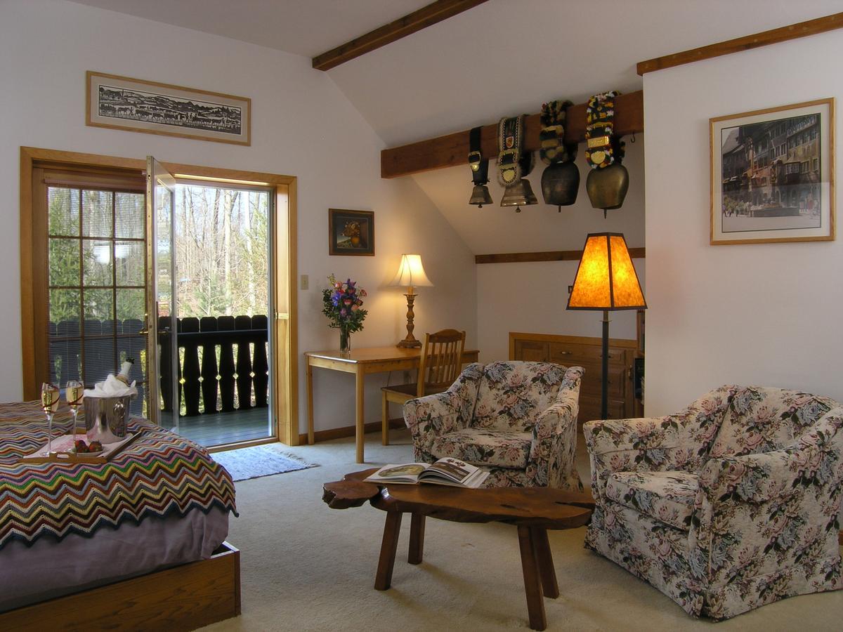 Swiss Woods Bed And Breakfast Lititz Exterior foto